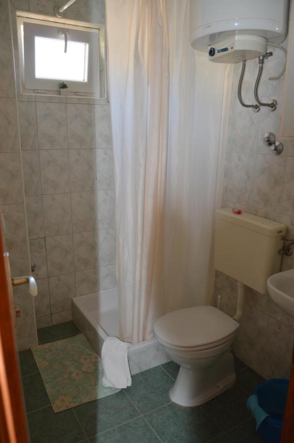 Apartman Mare Drvenik  Bagian luar foto