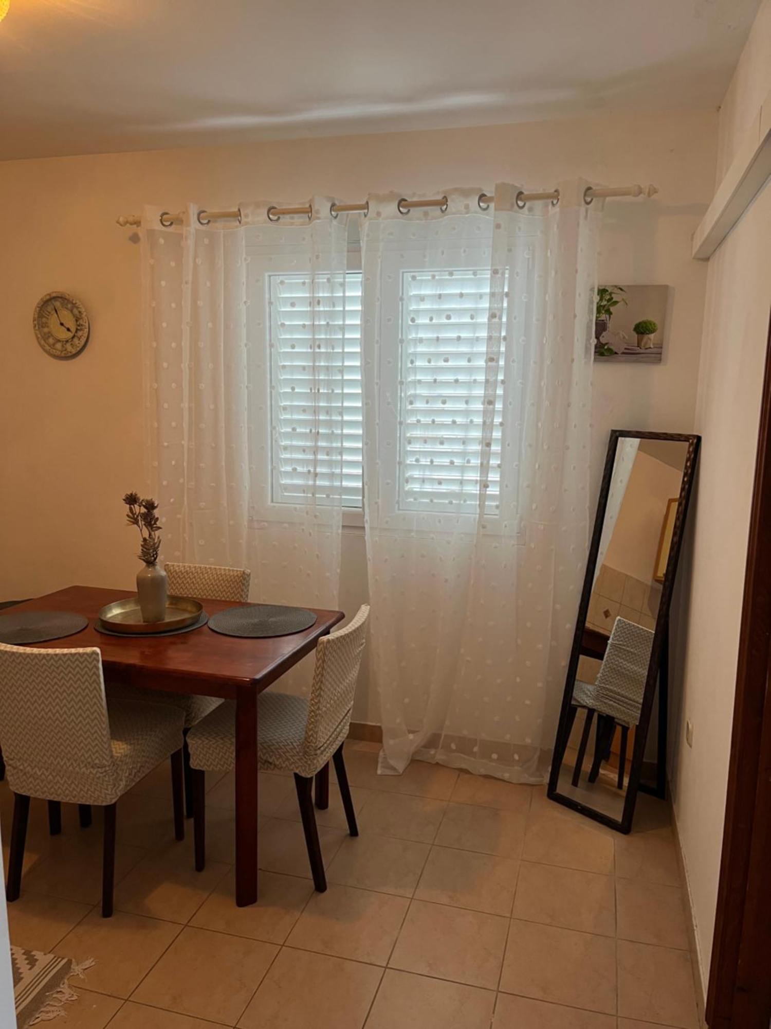 Apartman Mare Drvenik  Bagian luar foto